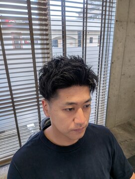 ワンワンオー バーバーショップ コンチネンタル(@110 BARBER SHOP continental) シャドウ・スパイキーショート