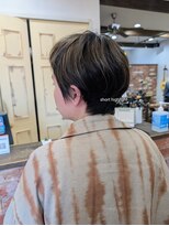 エンネ ユー(enne you..)&nbsp;ハイライト×マッシュショート