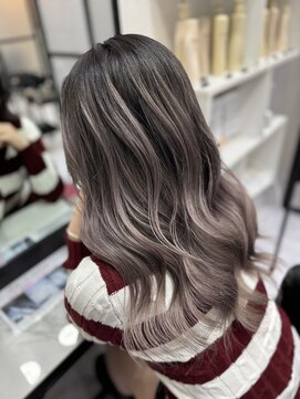 【lamchele】シルバーグレージュ×バレイヤージュ