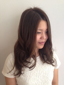 フェリシータ 緑地公園店(felicita) ブラウンベージュ＠斜めバングウェービーロング