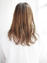 ナル 白山神社参道通り店(nalu)&nbsp;セミウエットのミックスカールスタイル