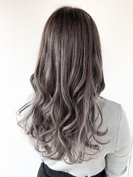 ライリー(riley) rileyコントラストハイライト×ハスキーグレージュ