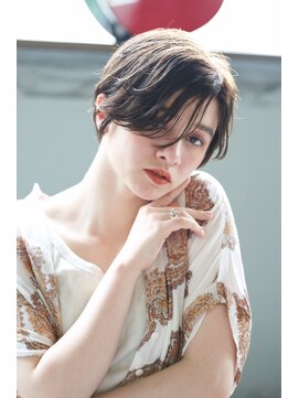 クロム バイ リエット(Chlom by Lietto) Chlom☆新宿 ハイライトベージュイルミナカラーハンサムショート