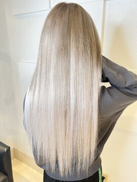 ミルクティー(Milk TEA) ホワイトブロンド×シールエクステ 1.Q.18lv.11