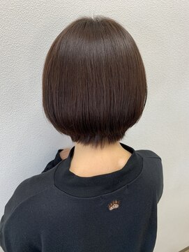 ドゥ ドゥ ネクスト(Do Do NEXT) ショートカットでも丸みをつける縮毛矯正