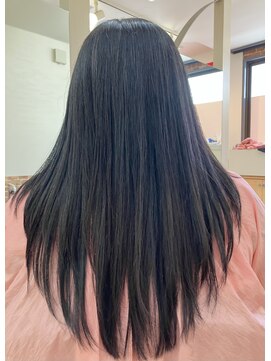 カットハウス はさみの部屋 ロングレイヤー/顔周り流し/内巻き/ワンカール/前髪あり