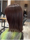 顔周りレイヤーカットくびれヘアミルクティーベージュカラー