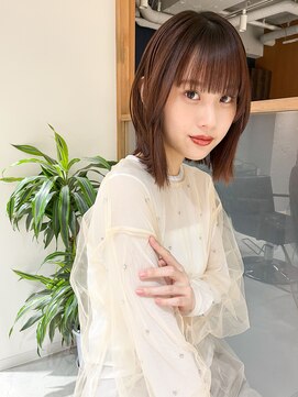 ラミエ バイ メルト 吉祥寺(lamie by melt) "久保田"レイヤーボブぱっつん前髪やわらかブラウンカラー