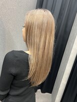 リリー ヘアーアンドビューティー(Lily) ミルクティーカラー