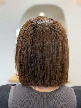 クペシック(Coupe et Chic) ヘイリーボブ