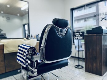 バーバーズ(BARBERS)の写真/男性の身だしなみならお任せください!清潔感のある仕上がりでビジネスシーンでの好感度UP間違いなし◎