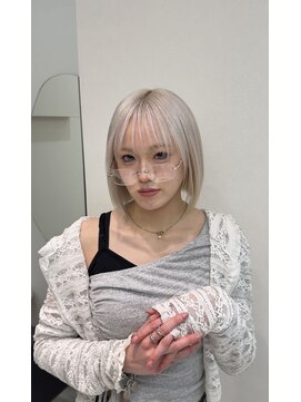 ワンズミラー 原宿(ONE'S MIRROR) ホワイトシルバー