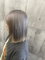 ヘアーメイク フィール ルア(FEEL Lua)&nbsp;ホワイトベージュ×ボブ