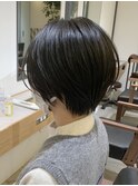 抜け感色っぽショートボブ