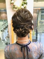 ヘアサロン ユニティ(Hair Salon Unity) ツイスト編みシニヨン