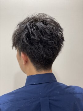 グレイスフルバーバー 赤坂見附店 【バーバースタイル】ツーブロックかき上げヘアー【理容室】