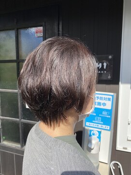 ナゴミ(NAGOMI) ショートボブ