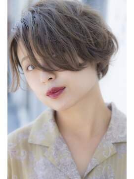 ミエル ヘア 新宿(miel hair) 〈mielhair新宿〉大人クールショート　アディクシーカラー