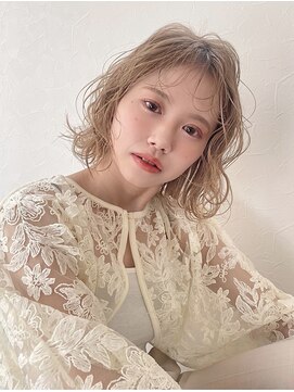 ブランシェ(branche) コテ巻き／ボブ