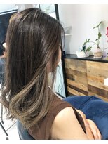 バイブス バイ ケンジ(vibes by KENJE)&nbsp;大人のイヤリングカラー