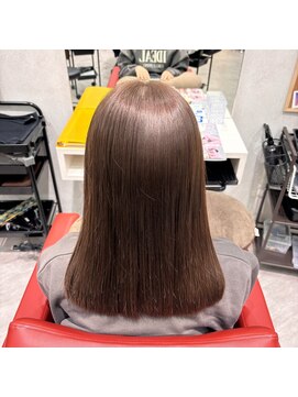 シックノアール(CHIC NOIR) ほんのりピンクベージュ