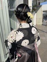 卒業式ヘアセットアレンジタイトアレンジ金箔アレンジツイン