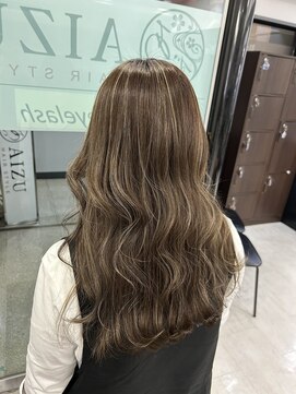 アイズ 本厚木(AIZU) 白髪ぼかしハイライト
