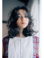 ベンジー オウン 代々木上原店(benji own)&nbsp;レイヤーカット×スパイラルパーマ×前髪なし