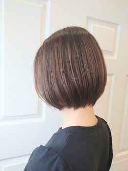 美容室 ウーヴリール(ouvrir)の写真/【カット+アロマヘッドスパ+トリートメント ホームケア付クーポン有♪】大人hairはカット技術と再現性が◎