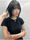 モスグリーン