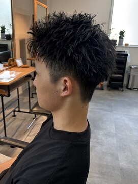 シーフ 千葉(Cyf) 刈り上げショート/アップバング/ツーブロック/千葉駅/保立大翔