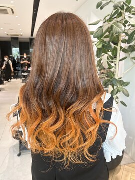 ステア ケース(stair case) グラデーションカラーオレンジ韓国風艶髪髪質改善トリートメント