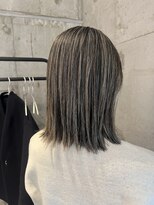 プラスシー(+C)&nbsp;大人の地毛にハイライトでグレージュカラー/福岡ハイライト