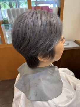 ルーフ 用賀(ROOF) 白髪染め/シルバーアッシュ/コンパクトショート