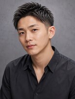 ガーディナ(Gardina)&nbsp;ビジネスヘア 刈り上げ 眉カット メンズショート 20代