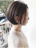 丸みとくびれ前下がりショートボブ　髪質改善カラー