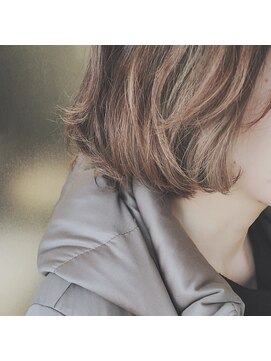 ハブ ヘアー(HUB hair) 外国人風ボブ