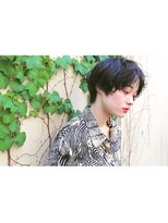 ロスタークラス(ROSTAR class)&nbsp;黒髪でも柔らかいショート