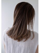 リコ ヘアアンドリラクゼーション(LICO HAIR&RELAXATION) 極細ハイライトで大人のベージュに