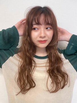 ワイビー グリーン リル(y.be green rel) #ふんわりパーマ　#ロング