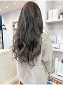 福山市美容室Caary透明感たっぷりグレージュカラーロングヘア