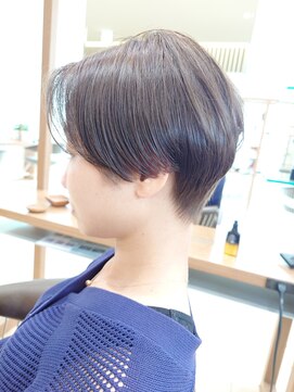 エムスラッシュ アヴェダ 自由が丘(M.SLASH AVEDA) ハンサムショート