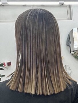 ユール 自由が丘(Yule) 【自由が丘】高濃度水素ケアで白髪ぼかしハイライト