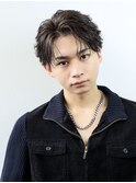 韓国ヘアカルマパーマコンマバングセンターパート黒髪ニュアンス