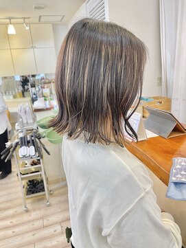 モリオ フロム ロンドン 成増店 【morio成増 セリザワ】外ハネミディアム インナーブリーチ