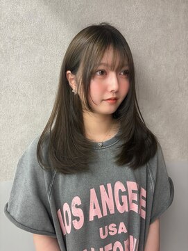 ロンド マーレ 天神大名店(Lond mare) ホワイトグレージュ/レイヤーカット/チェリーブラウン