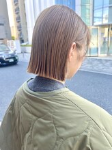 オーガニック アトリエ 大宮(organic+atelier) 20代30代大人可愛いアッシュベージュくびれボブ耳掛け透明感