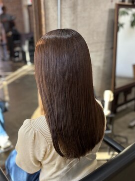 ヴィップルーム(viproom) 大人ボブレイヤーカットアッシュカラーダブルカラーおしゃれ女子