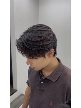 ステージ(STAGE) ダウンパーマ　ニュアンスパーマ　センターパート