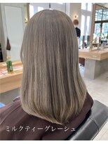 アース 若葉台店(EARTH)&nbsp;20代女性に大人気！ブリーチなしで叶えるミルクティーグレージュ